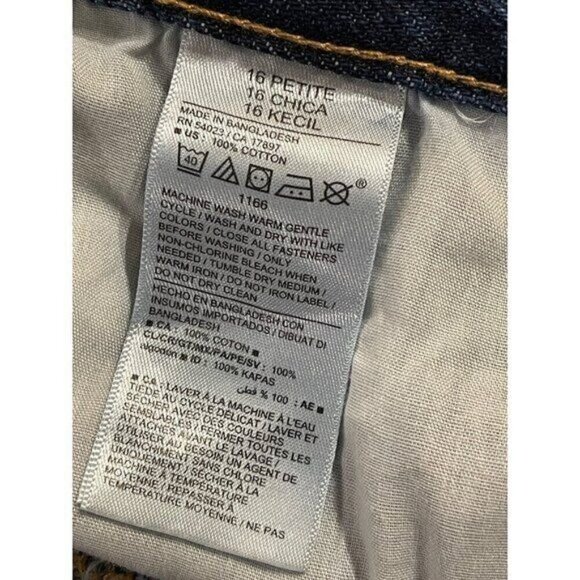 Old Navy Women’s Jeans 16 Petite Blue Denim Distressed Straight Leg High Rise - Picture 10 of 11